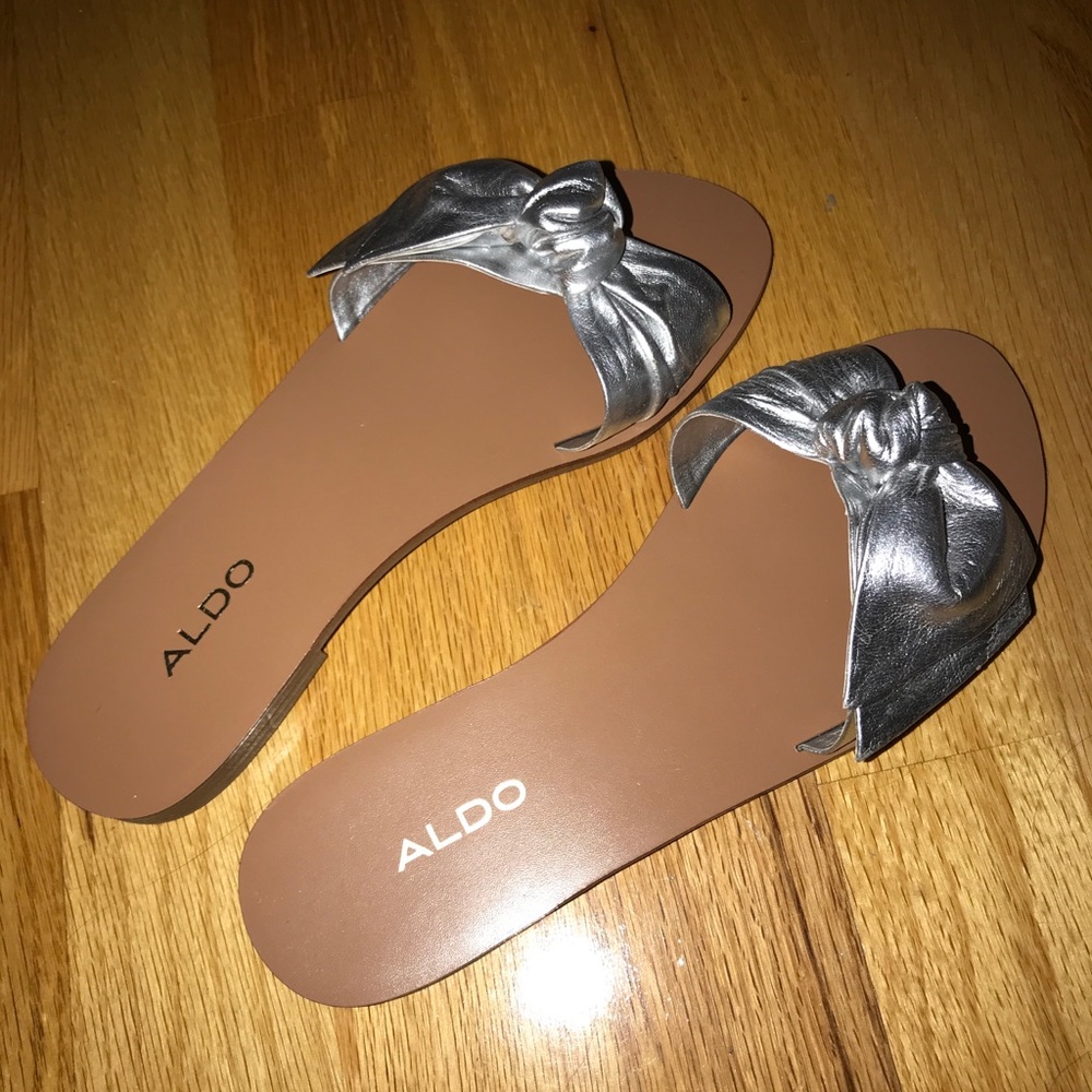 ALDO SLIP ON SANDALS